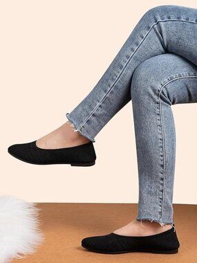 Knit Pointed Toe Flats